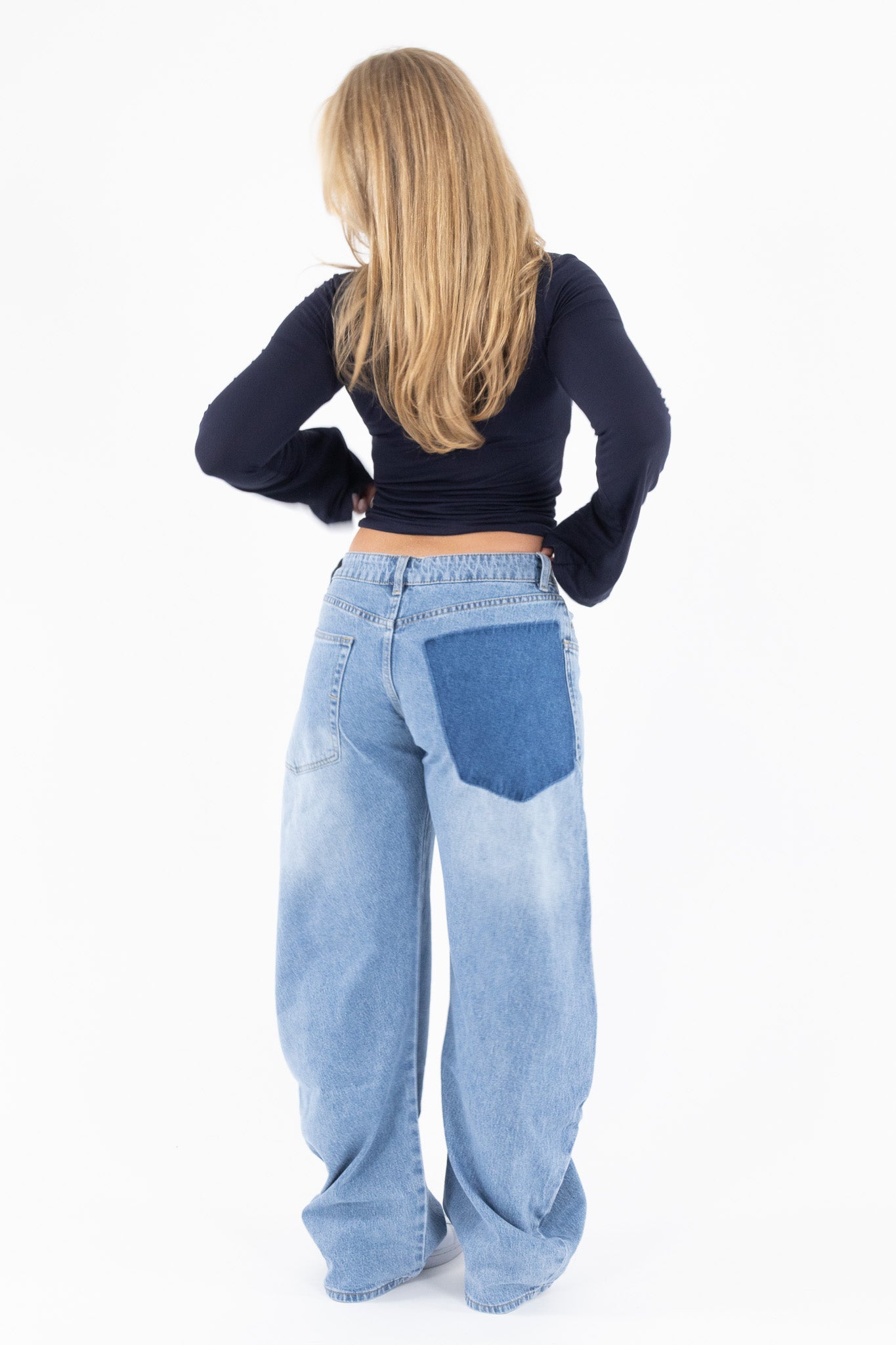 Low Waist Balloon Jeans