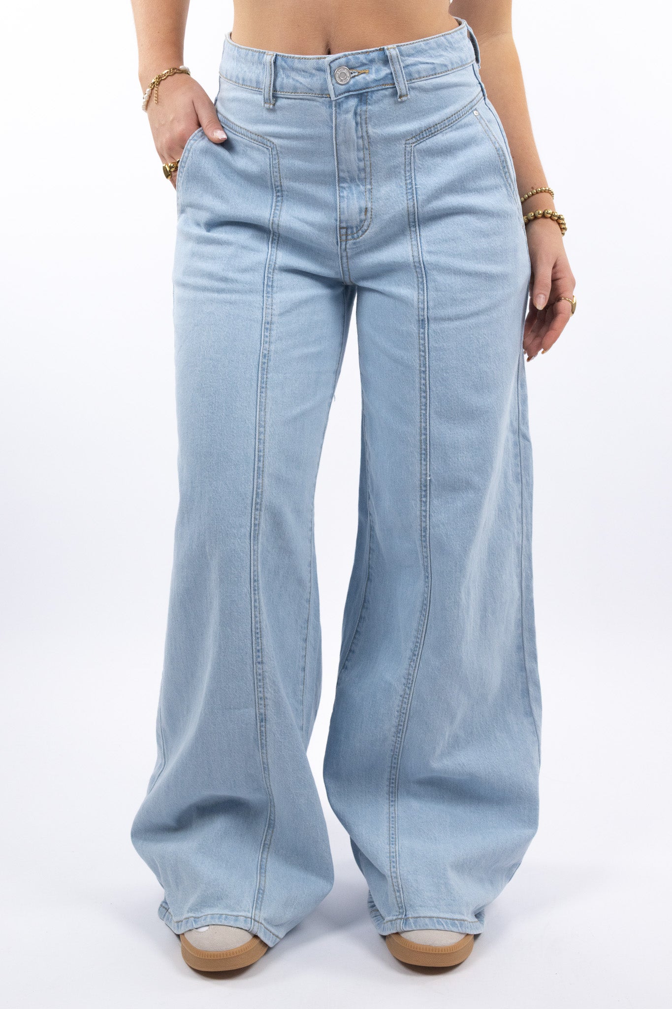 Liv Wide Leg Jeans
