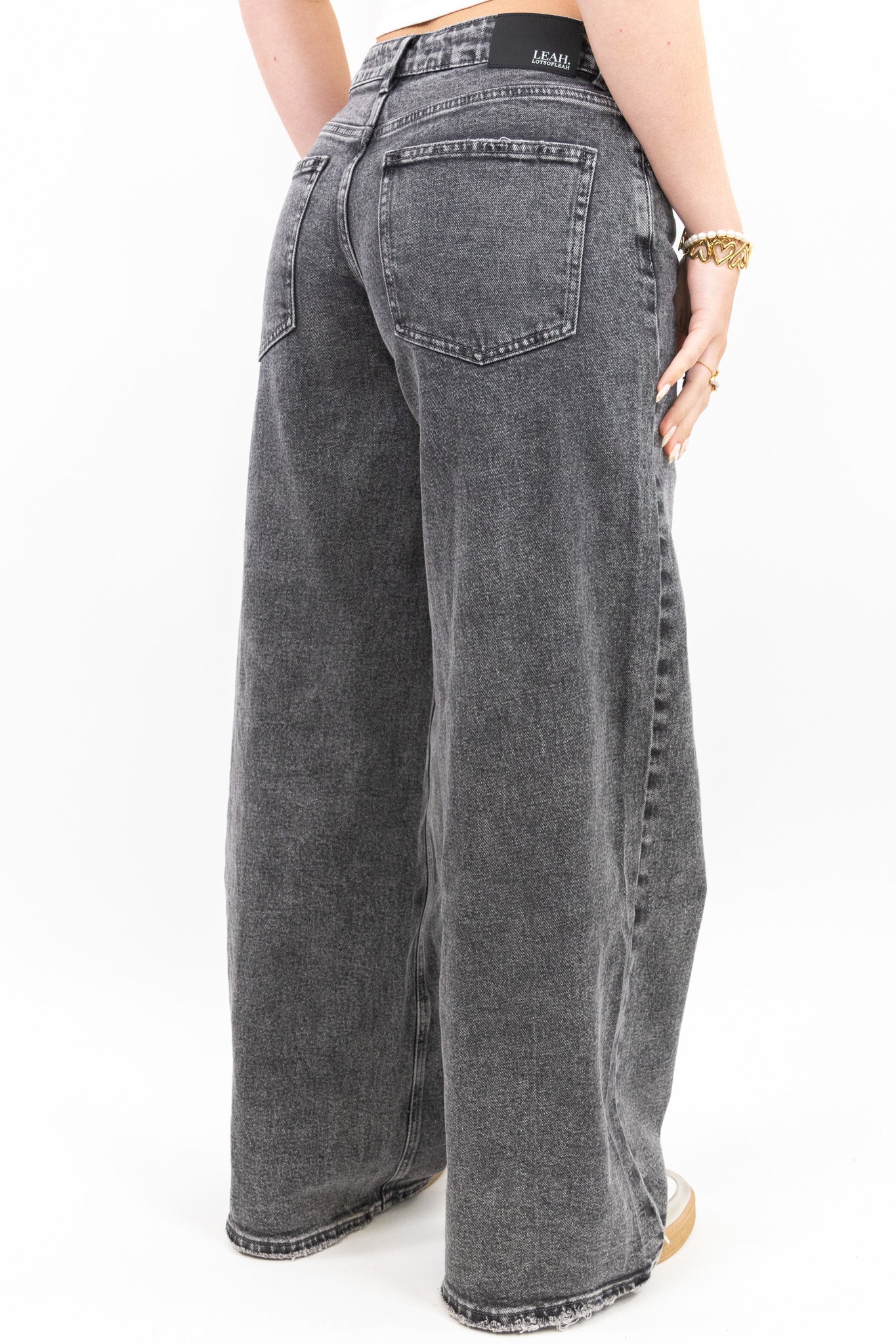 Baggy Fit Wide Leg Jeans - Stretch