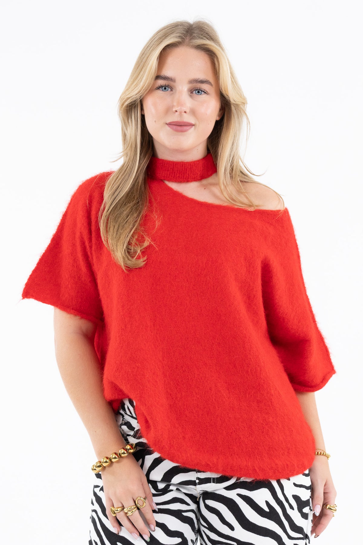 Cut Out Shoulder Knit
