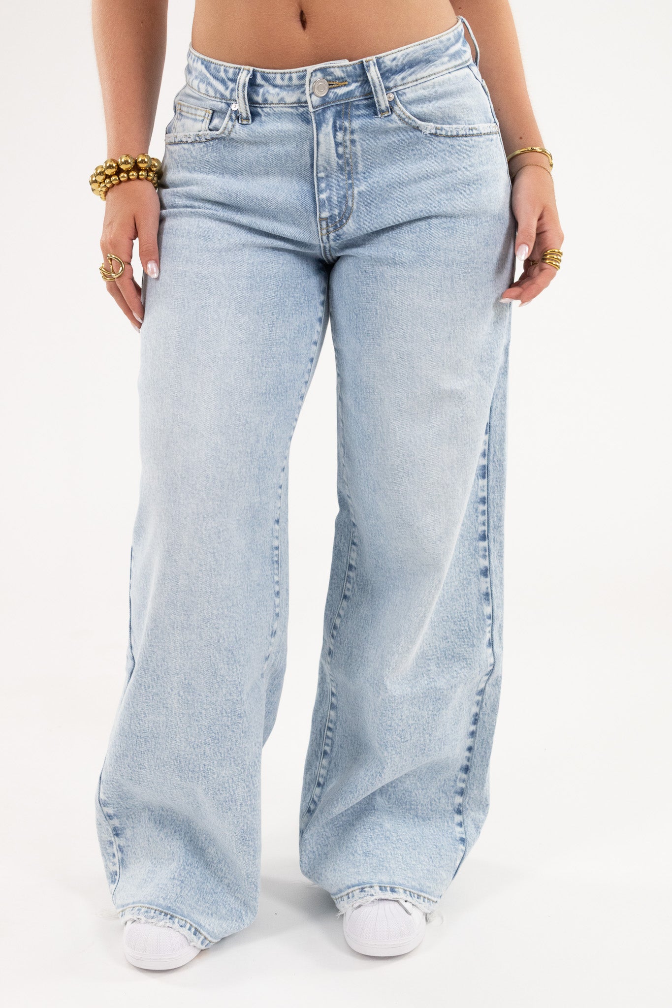 Pink bow baggy jeans