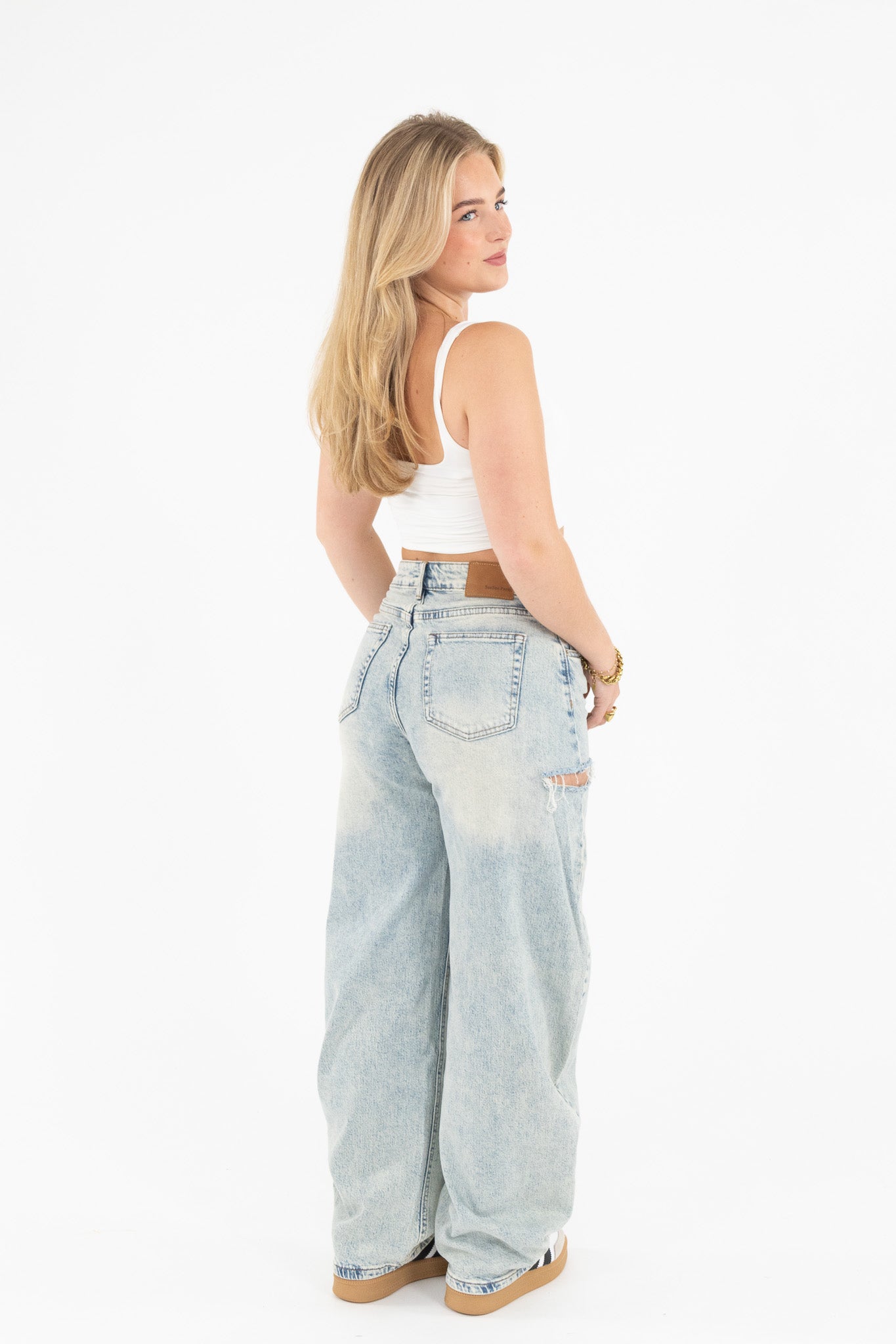 Vintage Distressed Jeans
