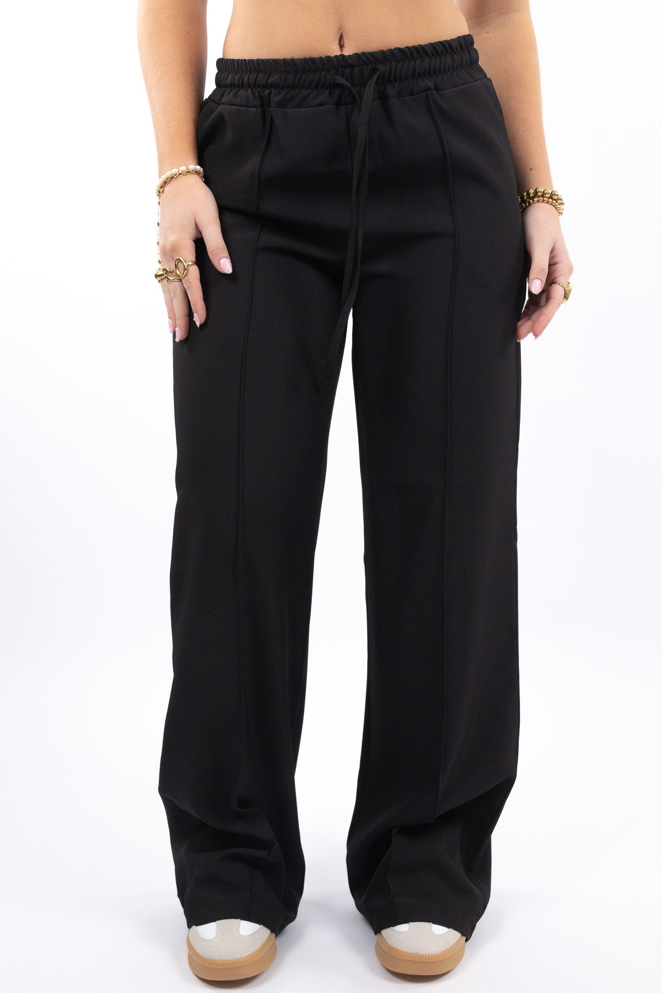 Comfort Fit Wide Leg Pants