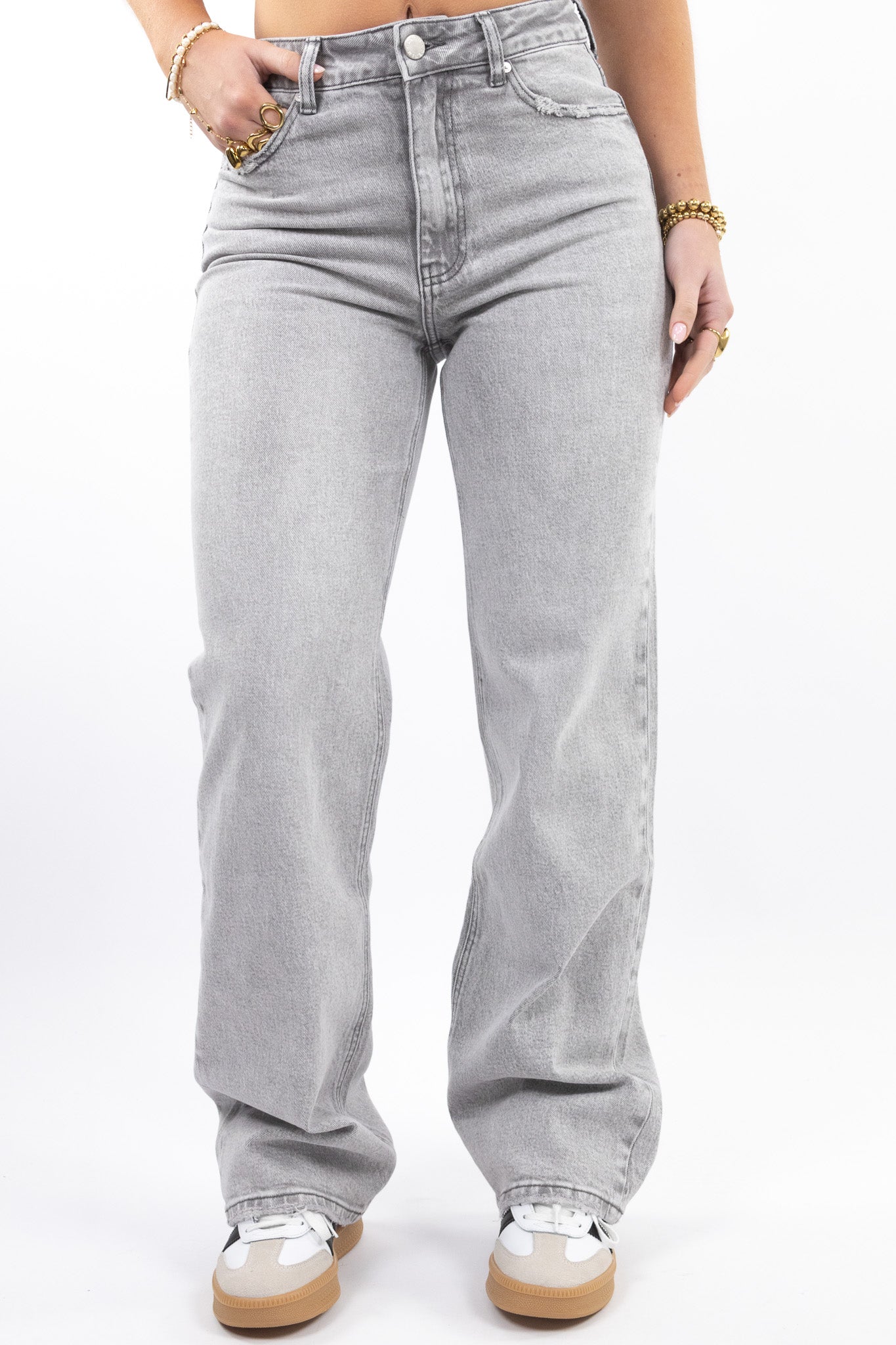 The Essential Wide Leg Jeans