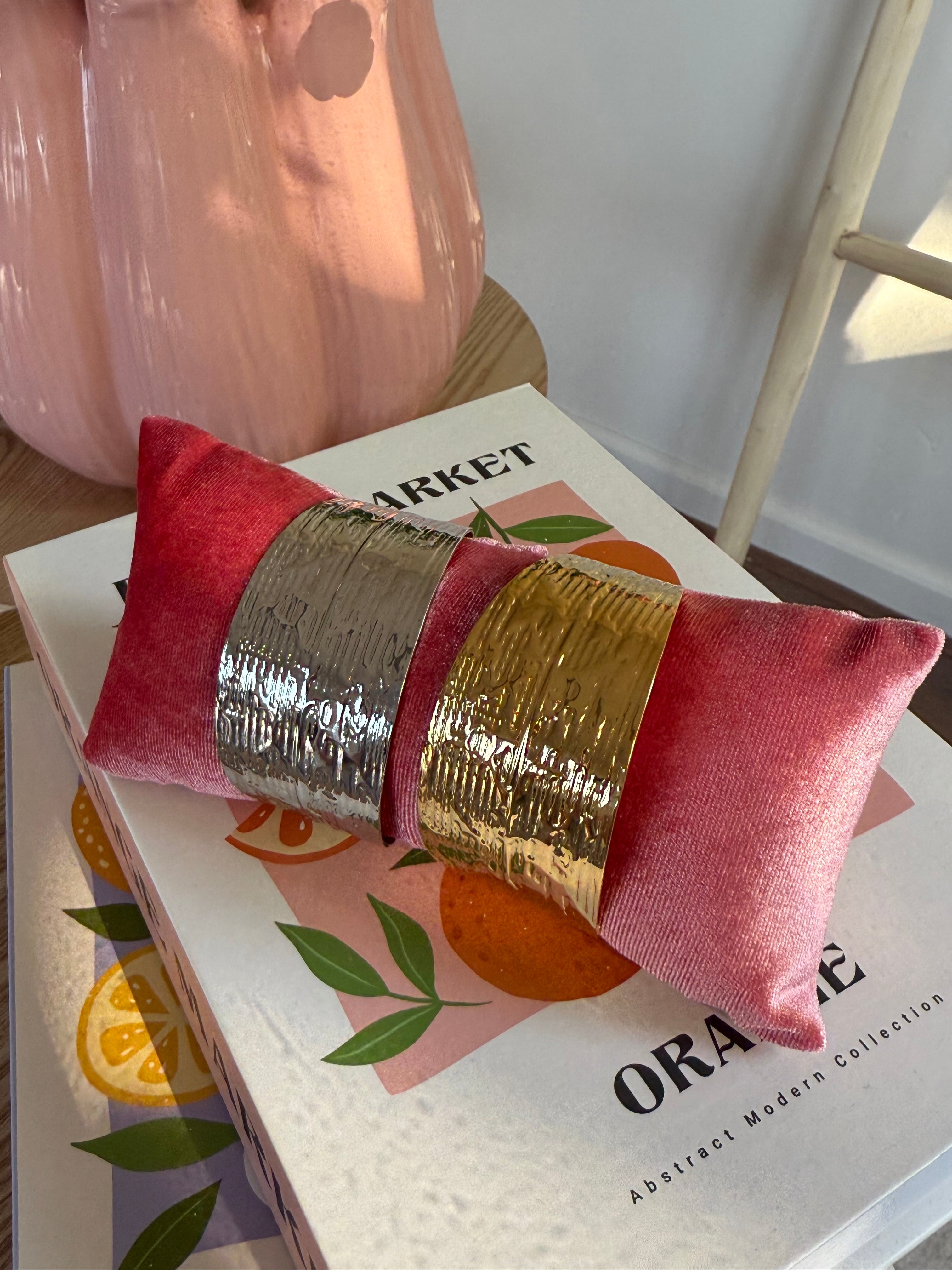 Zephyra bangle