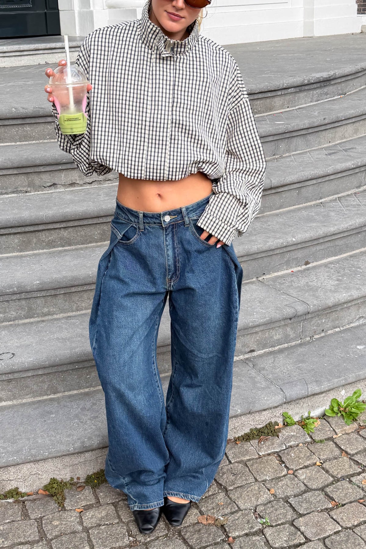 Pleated Balloon Jeans