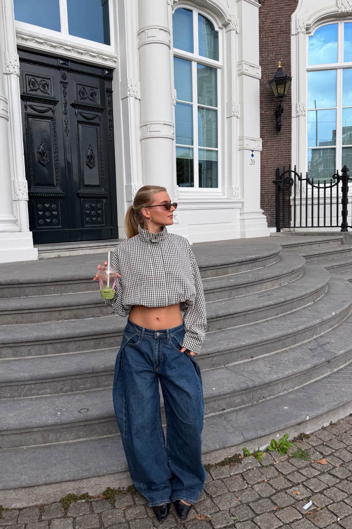 Pleated Balloon Jeans