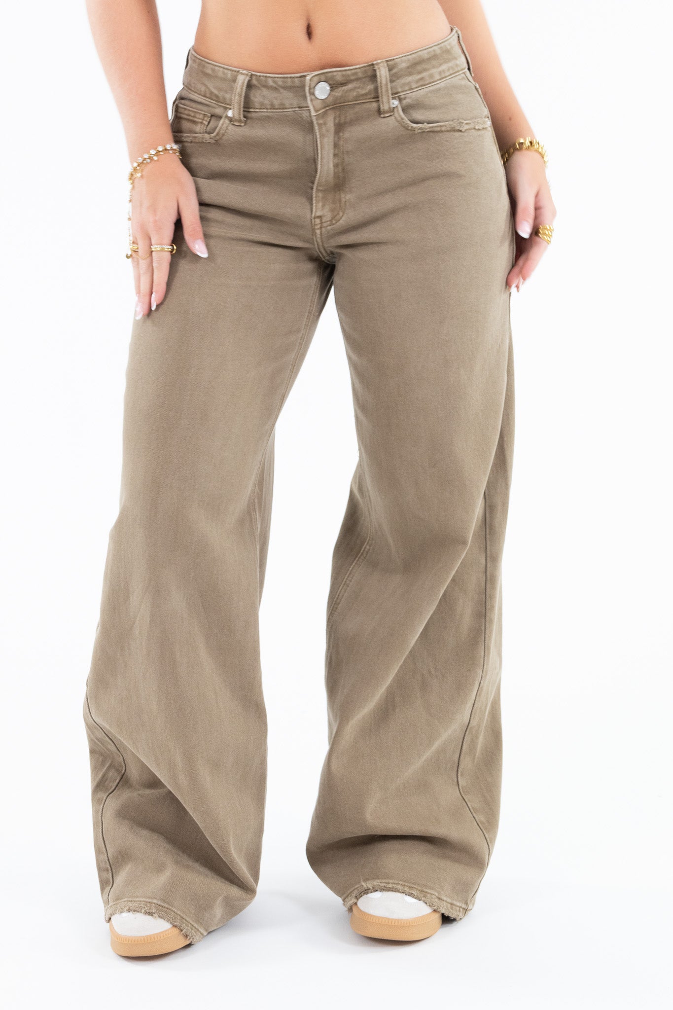 Baggy Fit Wide Leg Jeans