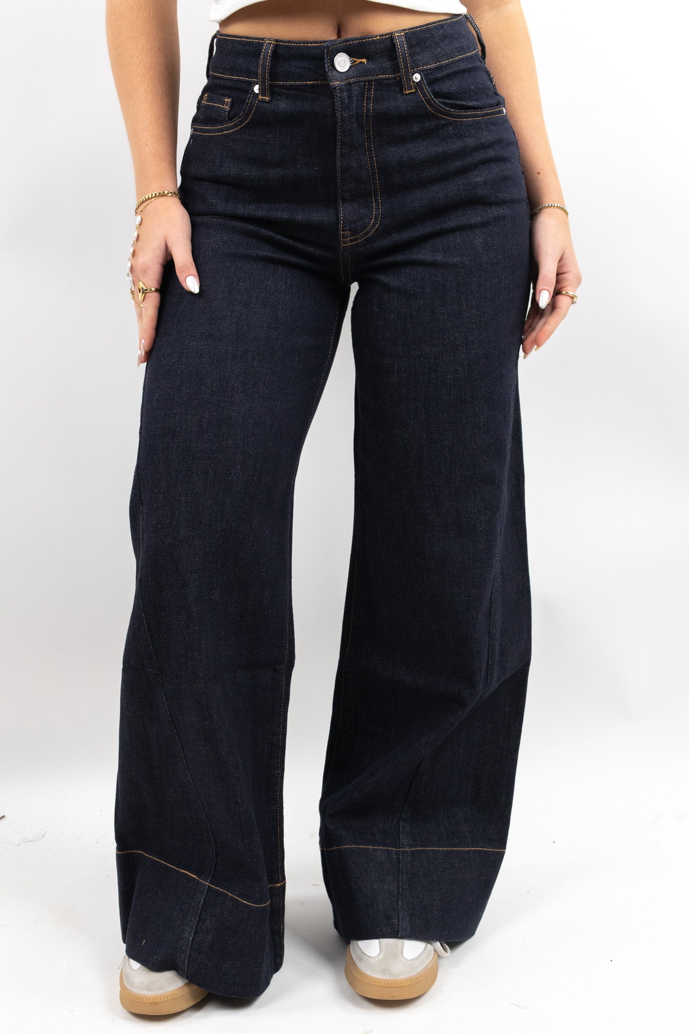 Harper Wide Leg Jeans