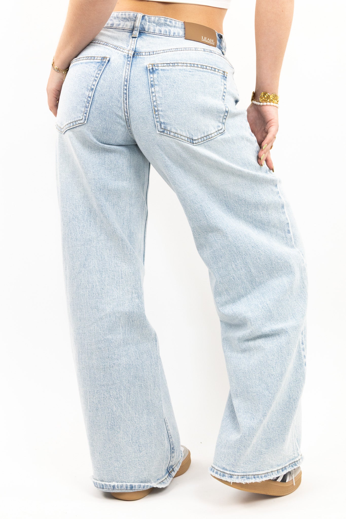 Baggy Fit Wide Leg Jeans - Stretch