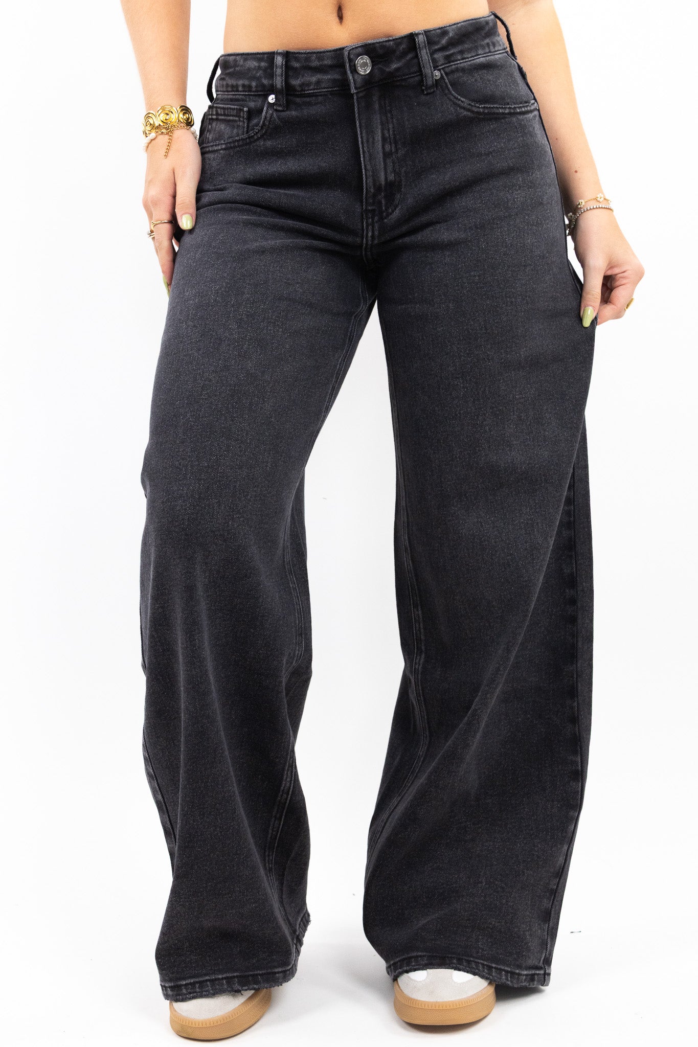 Baggy Fit Wide Leg Jeans - Stretch