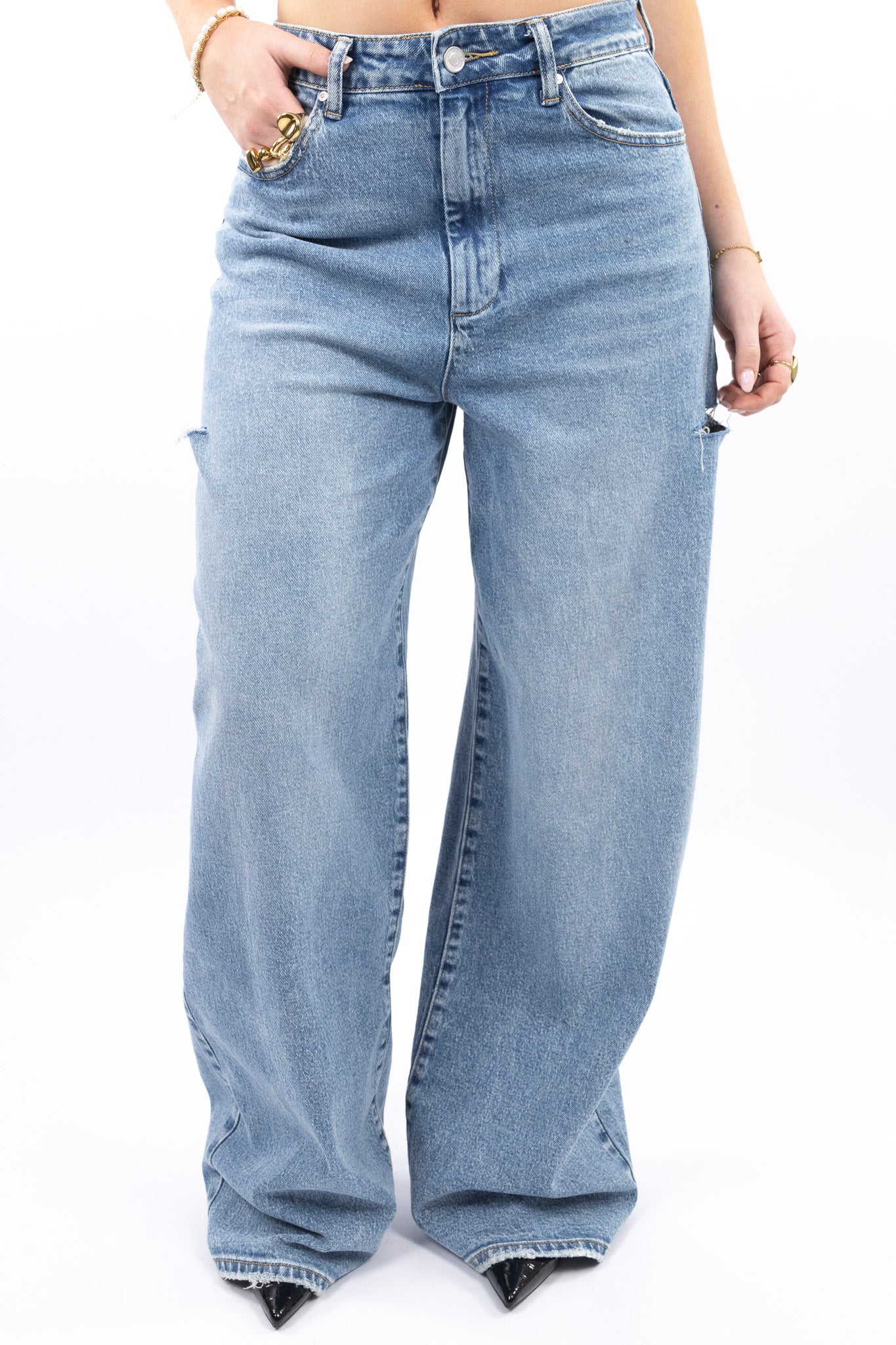 Side Cut Wide Leg Jeans