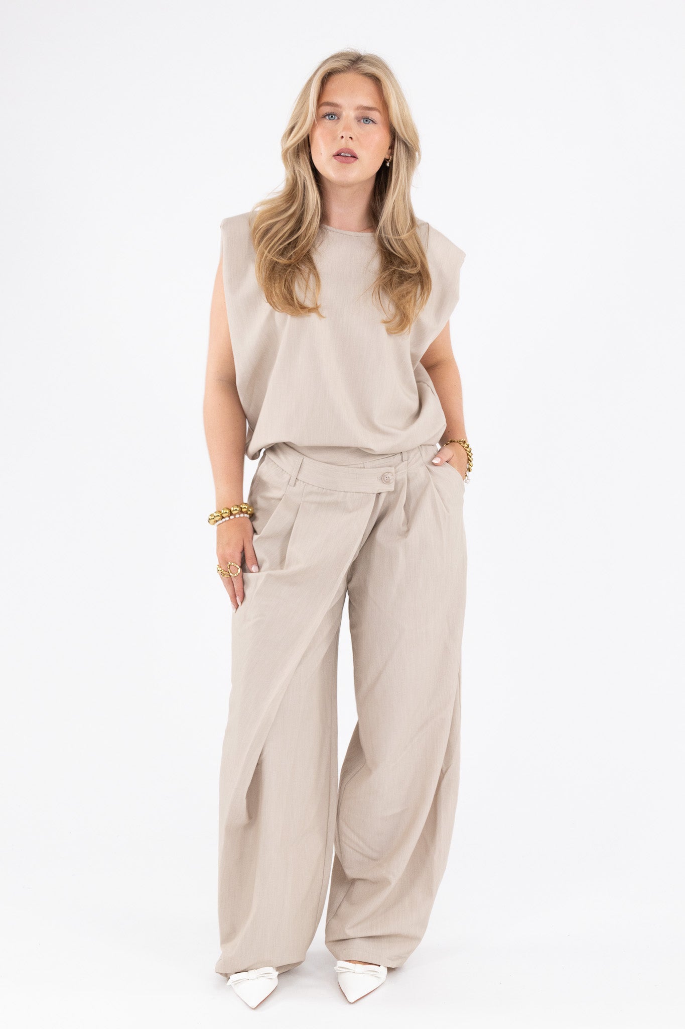 Pleated Wide Leg Trousers