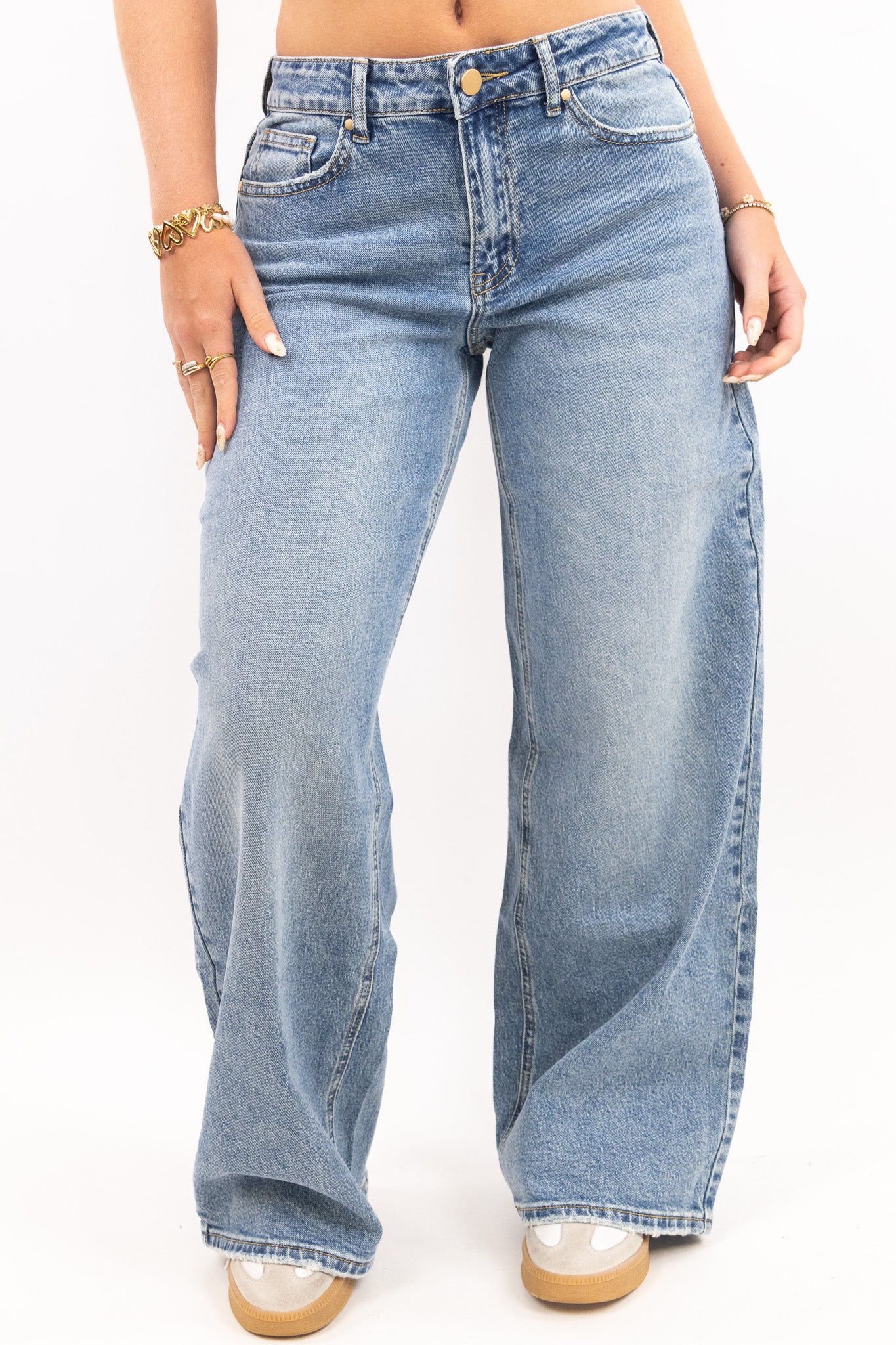 Baggy Fit Wide Leg Jeans - Stretch