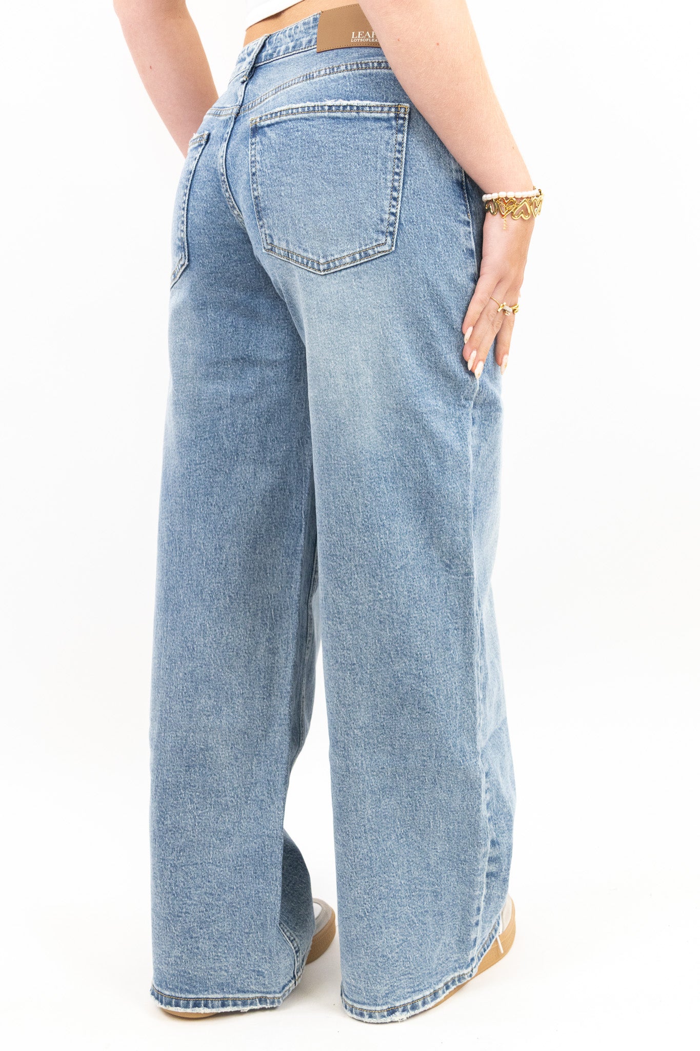 Baggy Fit Wide Leg Jeans - Stretch