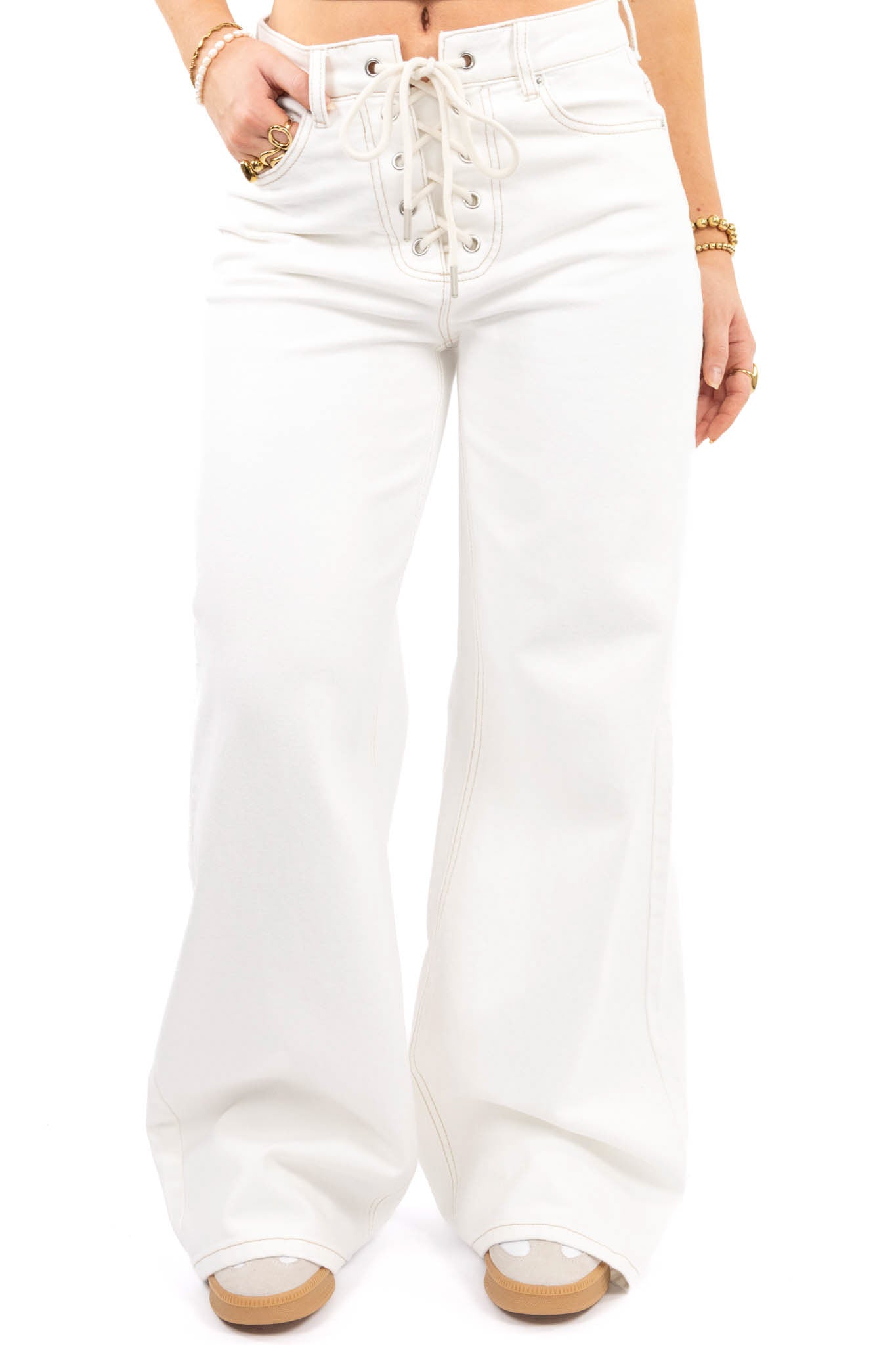 Rope Loose Fit Jeans