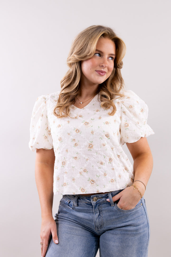 Nia flower top