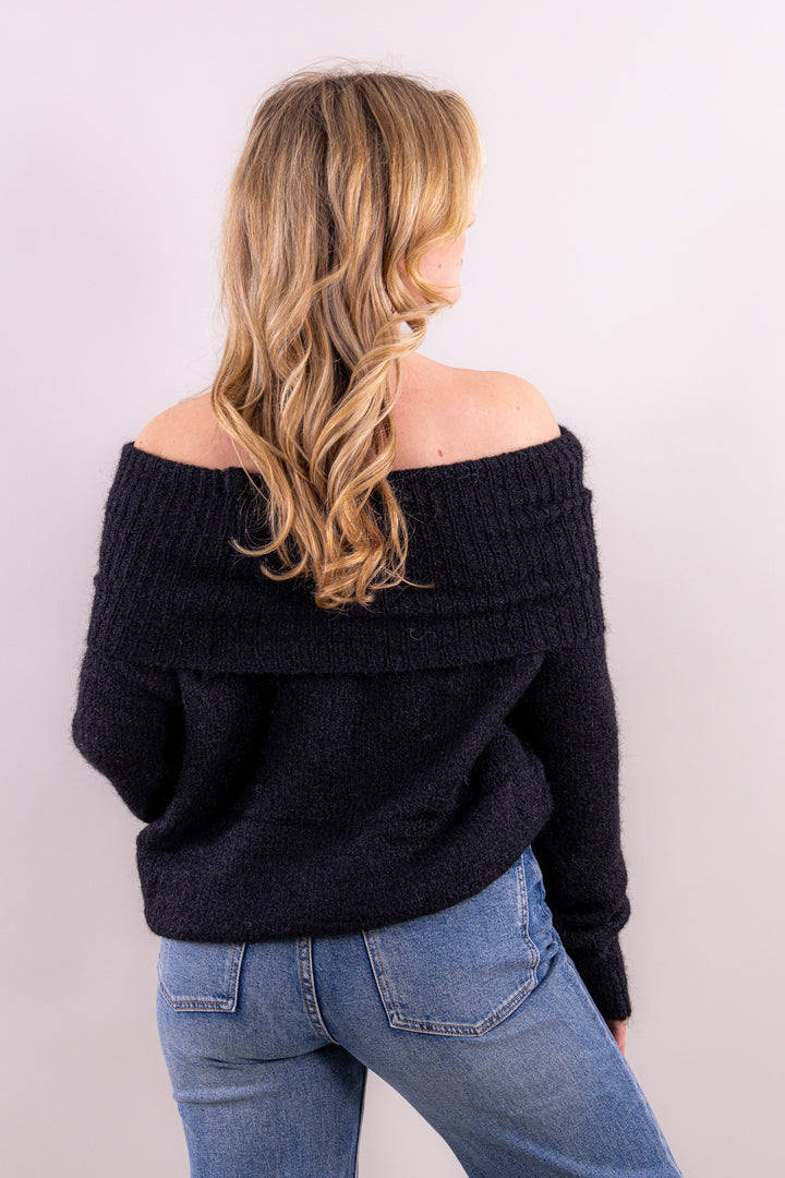 Nela off shoulder knit