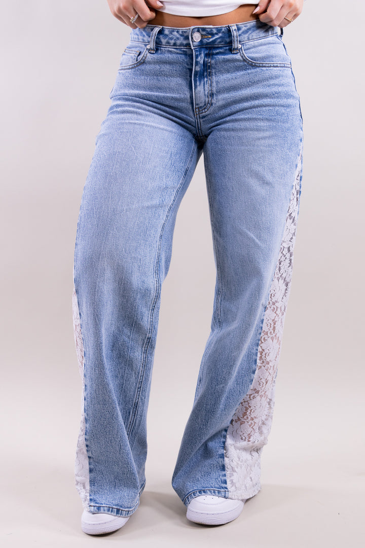 Lily lace jeans pre order