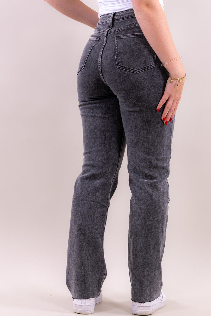 Vickey straight leg jeans