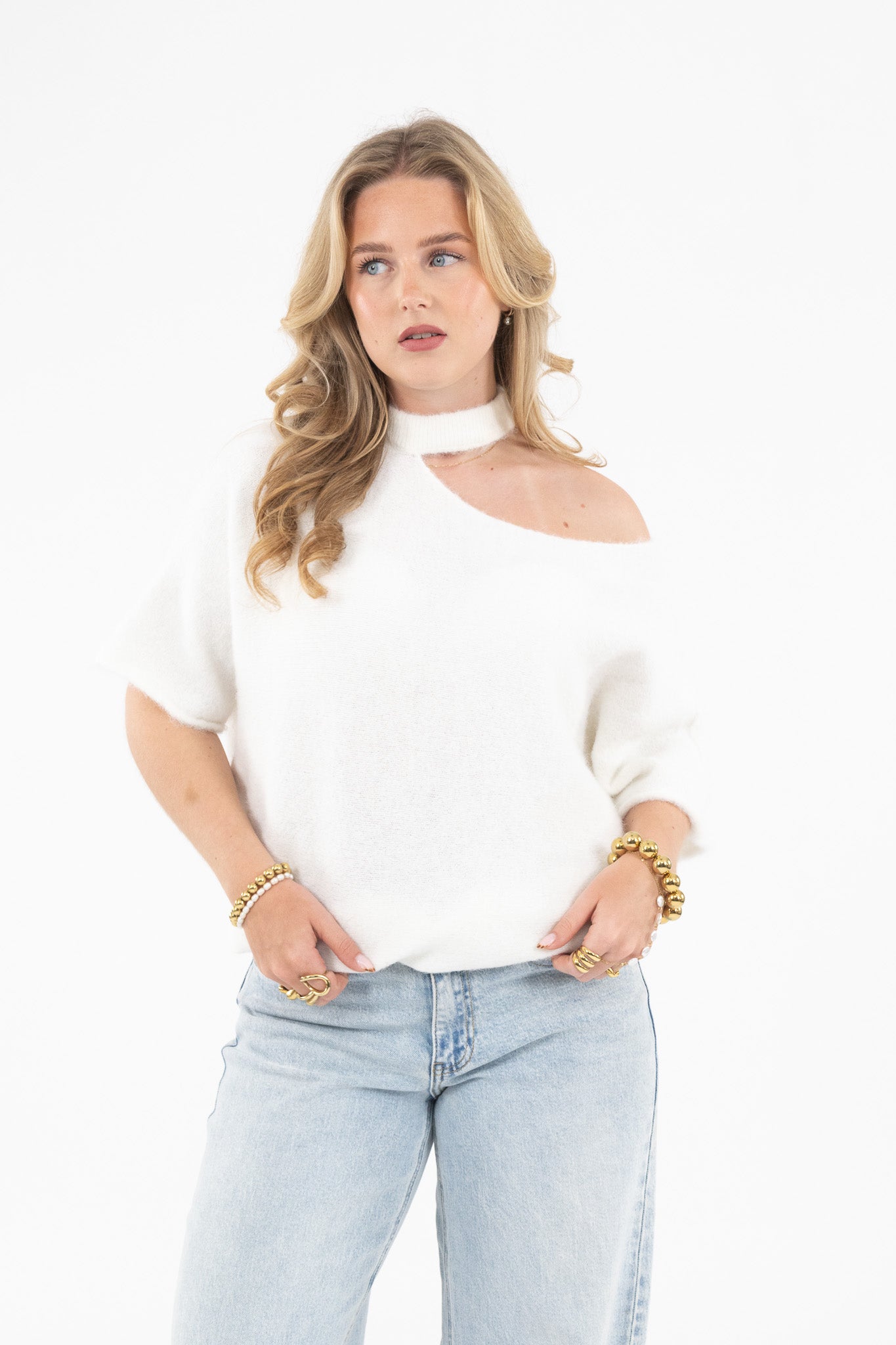 Cut Out Shoulder Knit