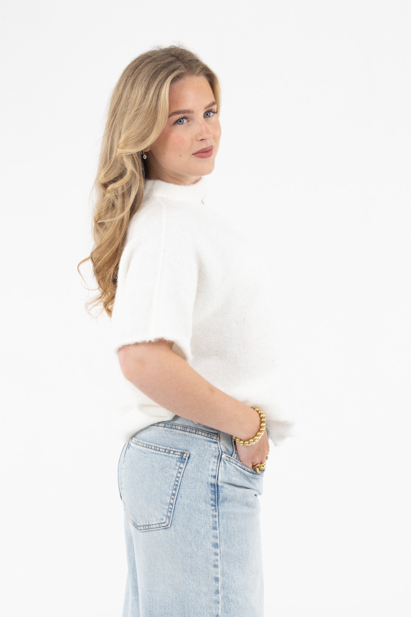 Cut Out Shoulder Knit